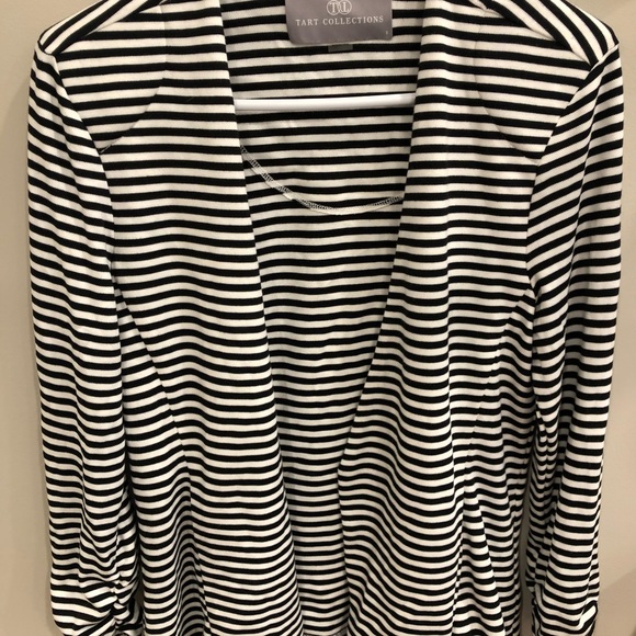 Tart Collections Knit black and white blazer - Picture 3 of 4